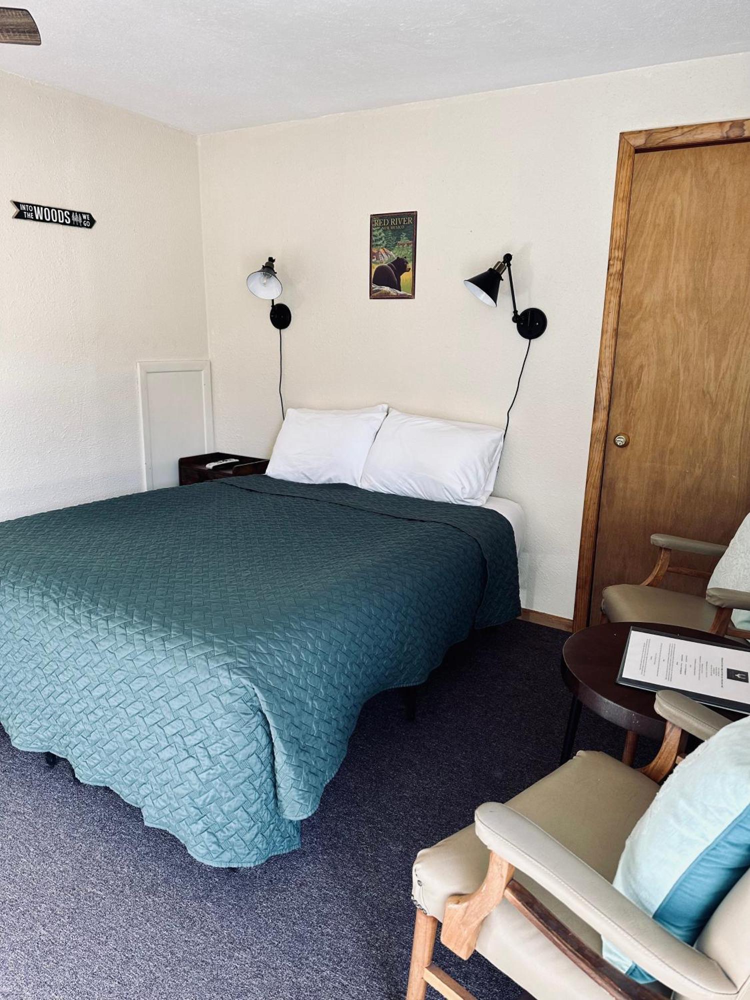 Deer Lodge Red River Rom bilde