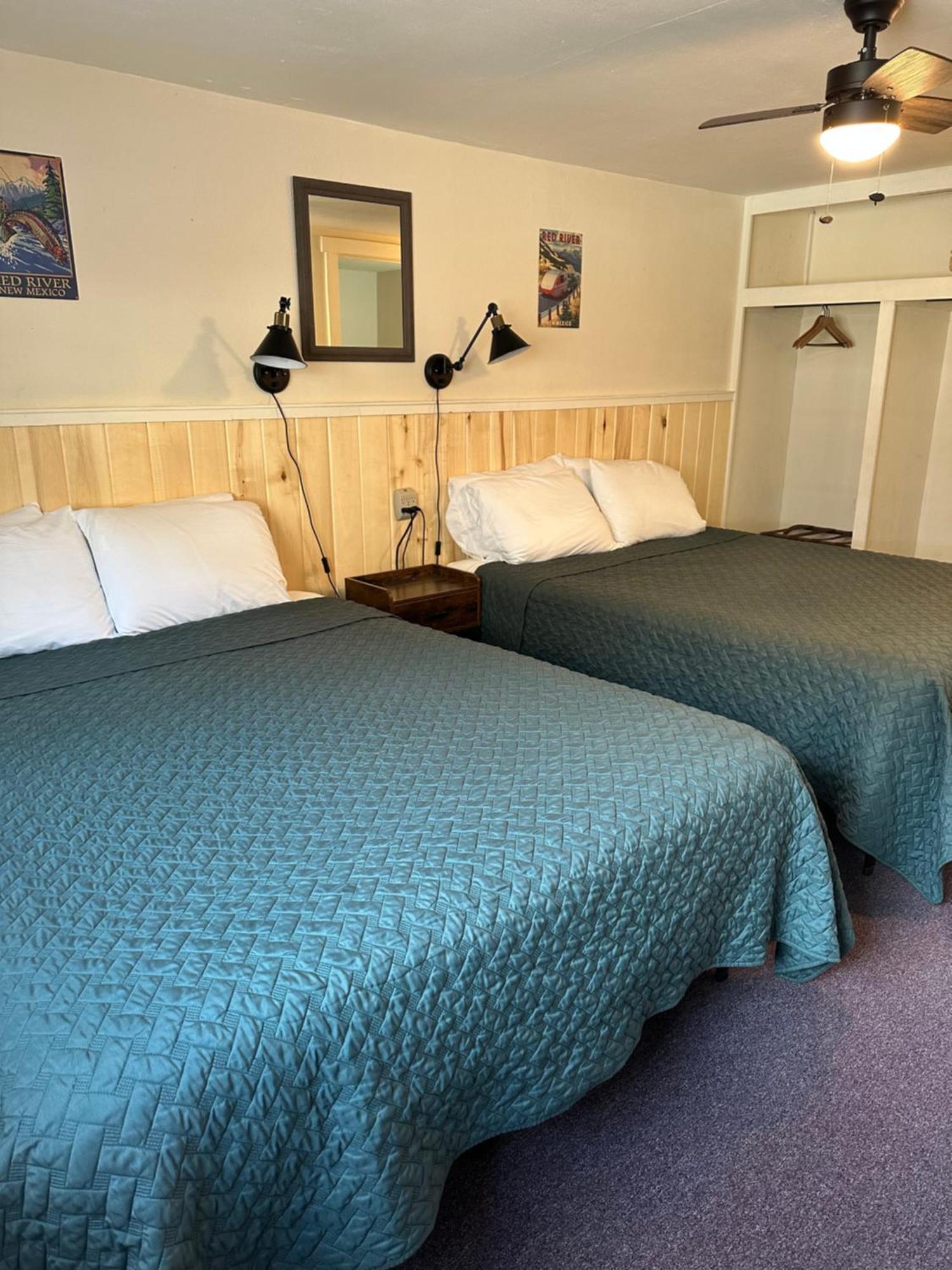 Deer Lodge Red River Rom bilde