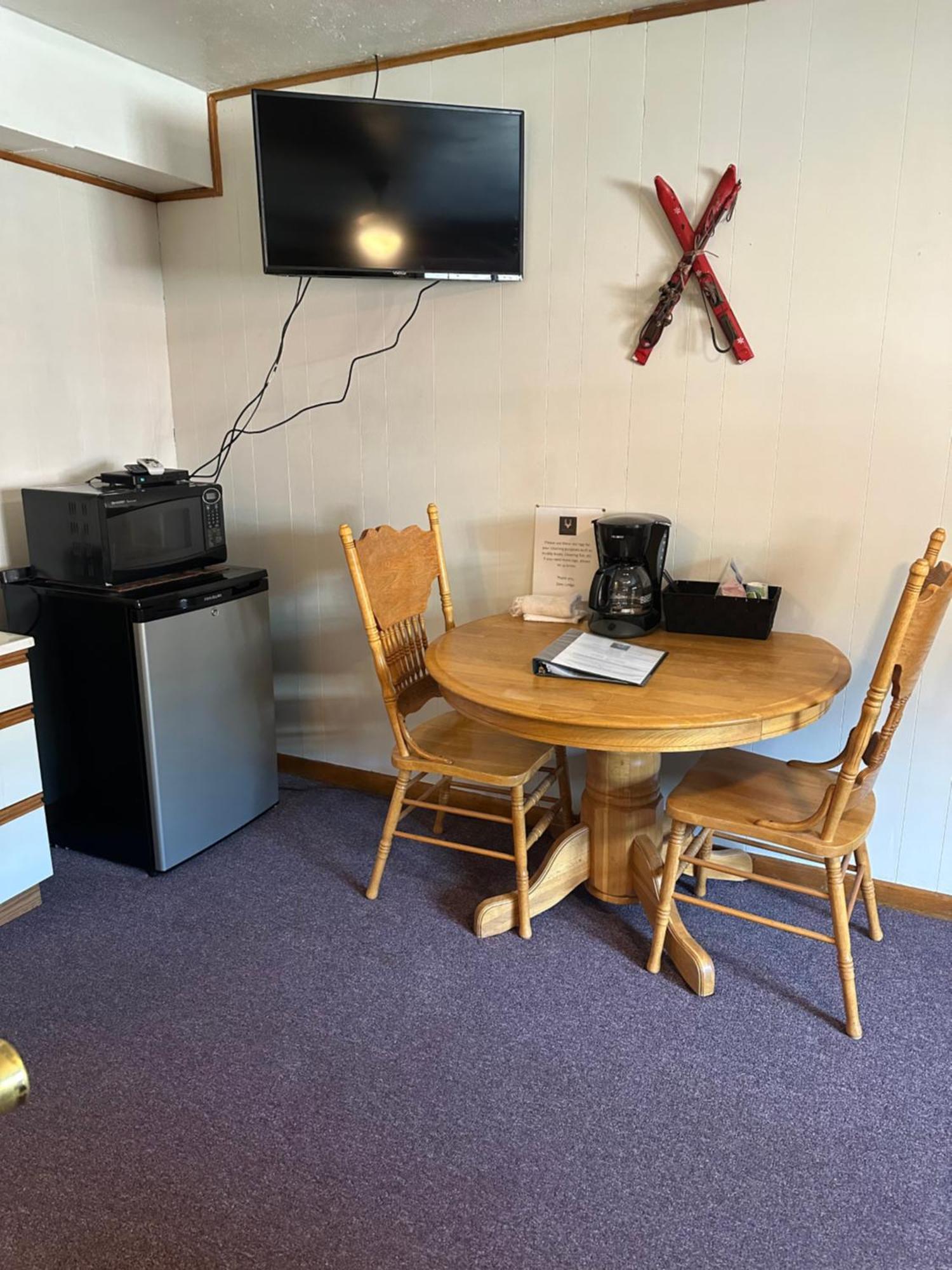 Deer Lodge Red River Rom bilde