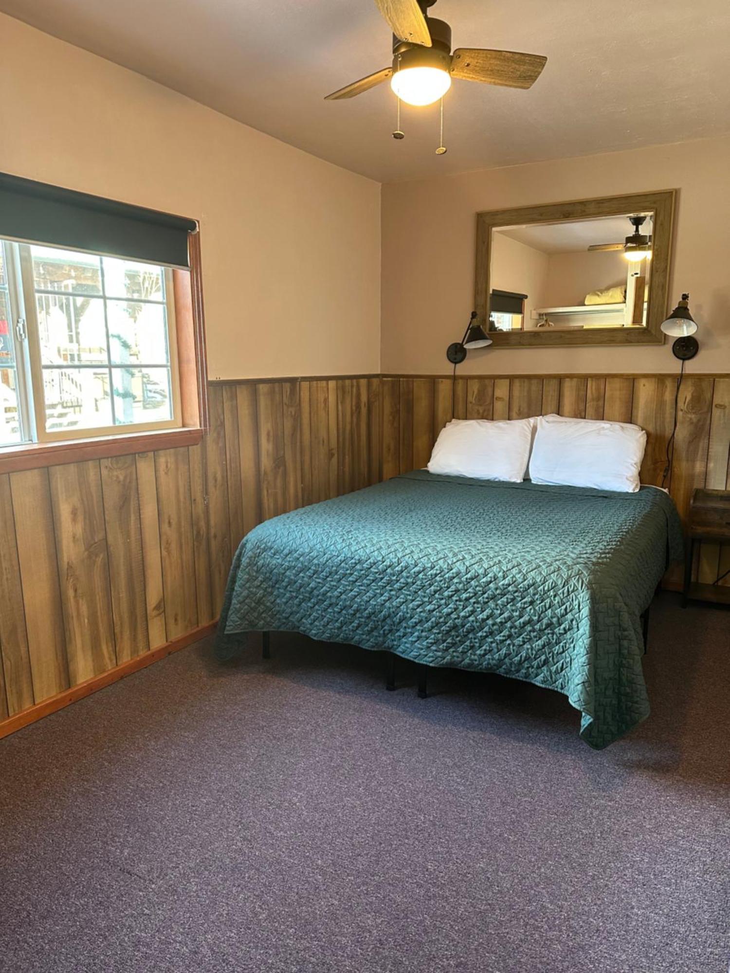 Deer Lodge Red River Rom bilde
